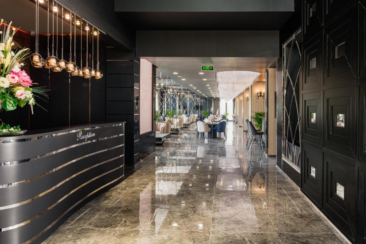 Royal Palace Hotel Nicosia Exterior photo