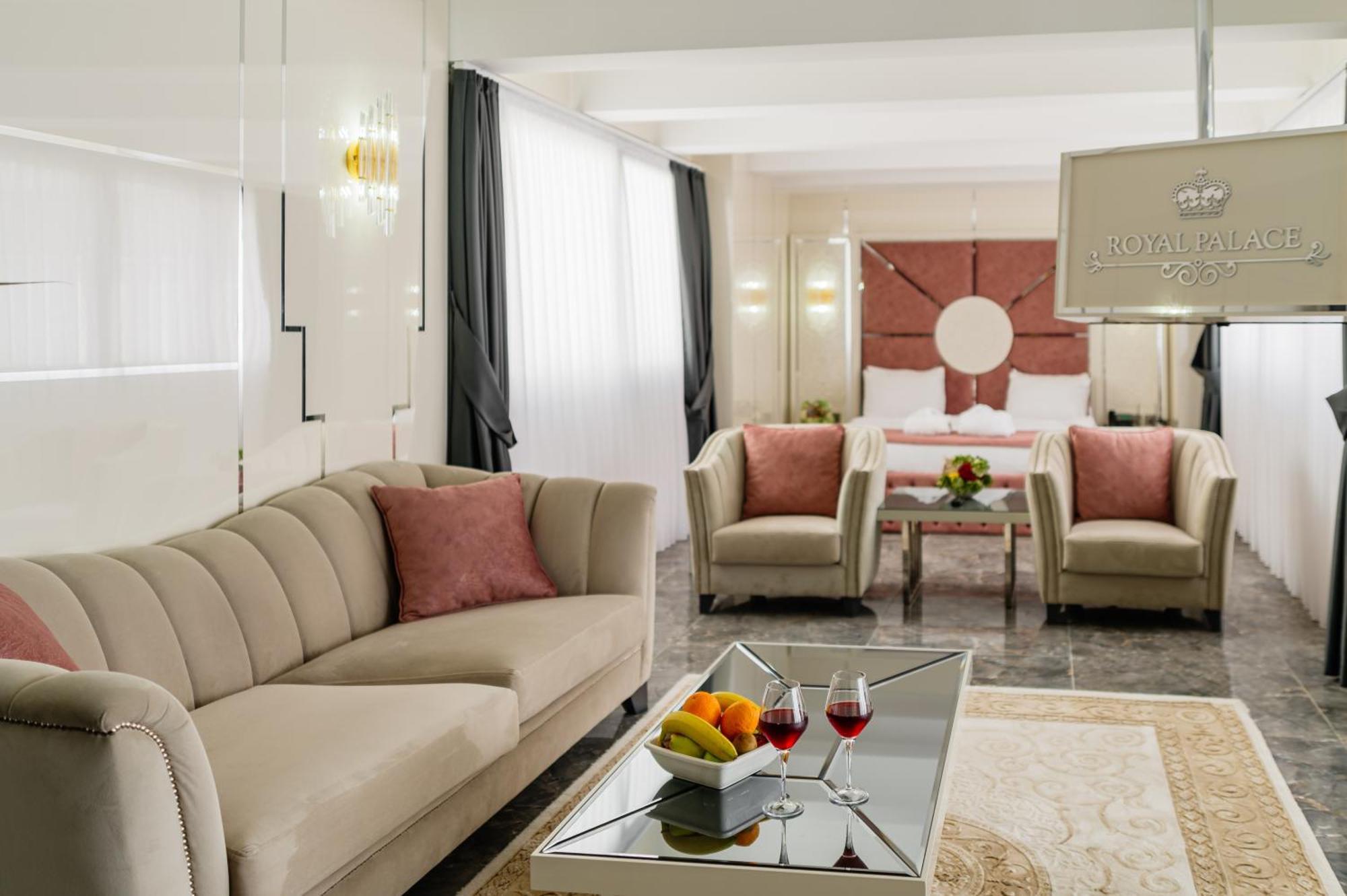 Royal Palace Hotel Nicosia Exterior photo